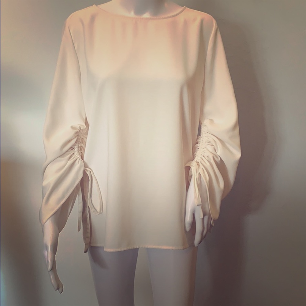 SOLD- Loft Outlet blouse